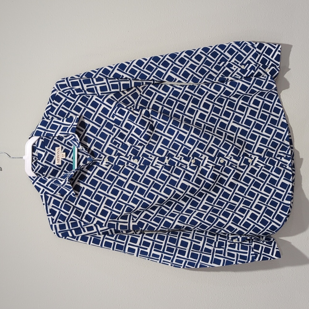 Patterned blue and white button down